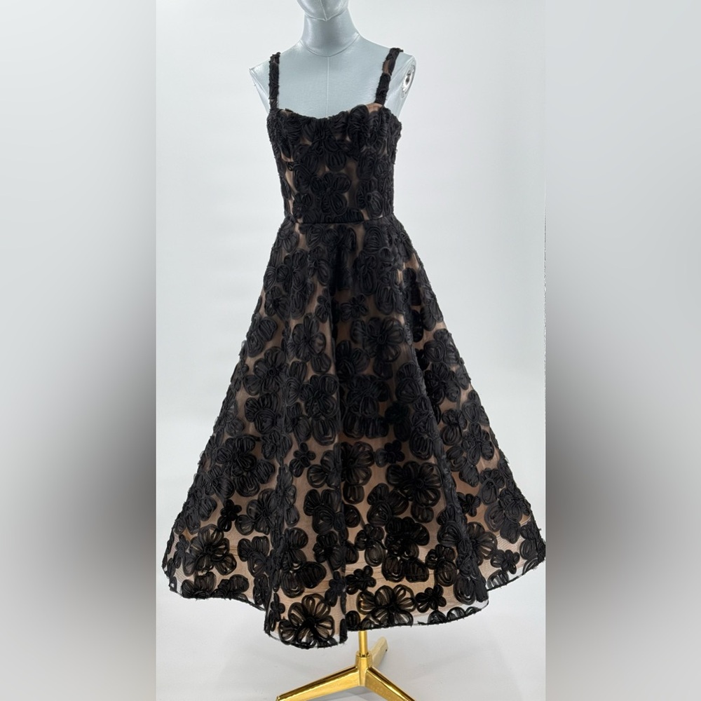 🆕 BRONX & BANCO 🧿 NWOT Sabrina Midi Dress, Black Floral - Sz M / US 6 - Picture 4 of 17